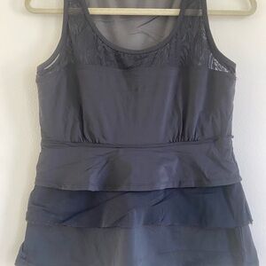 Lija Sleek Black Top